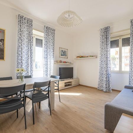Casa Emma, Casa Vacanze Aurelio Рим Екстер'єр фото
